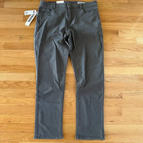 NWT 32 Degrees Heat Cool STRETCH COMFORT "SWEATPANT" JEAN Size 34 - Picture 1 of 16